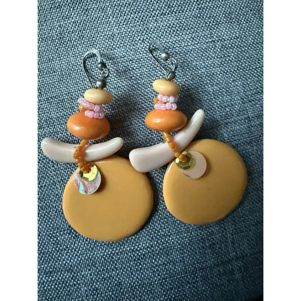 Vintage Lucite Acrylic Dangle Drop Earrings Orange Peach Tropical Boho Coastal